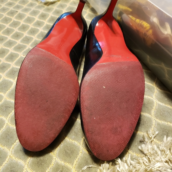 Christian Louboutin Almond Toe Heels - Picture 4 of 6